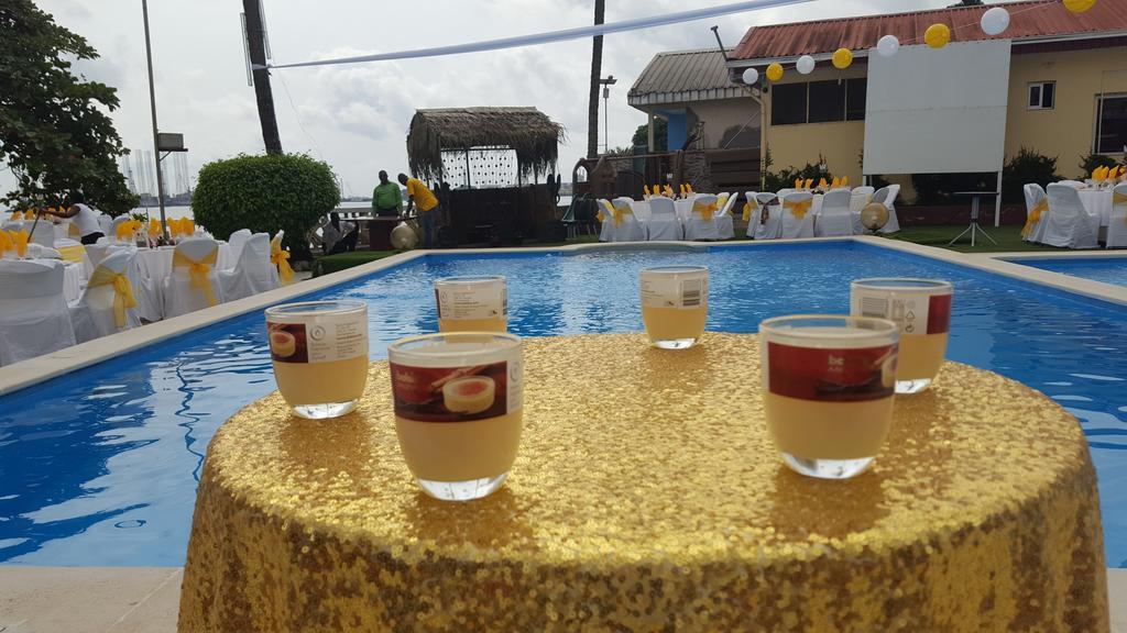 Fini Hotel Bobende ลิมเบ ภายนอก รูปภาพ